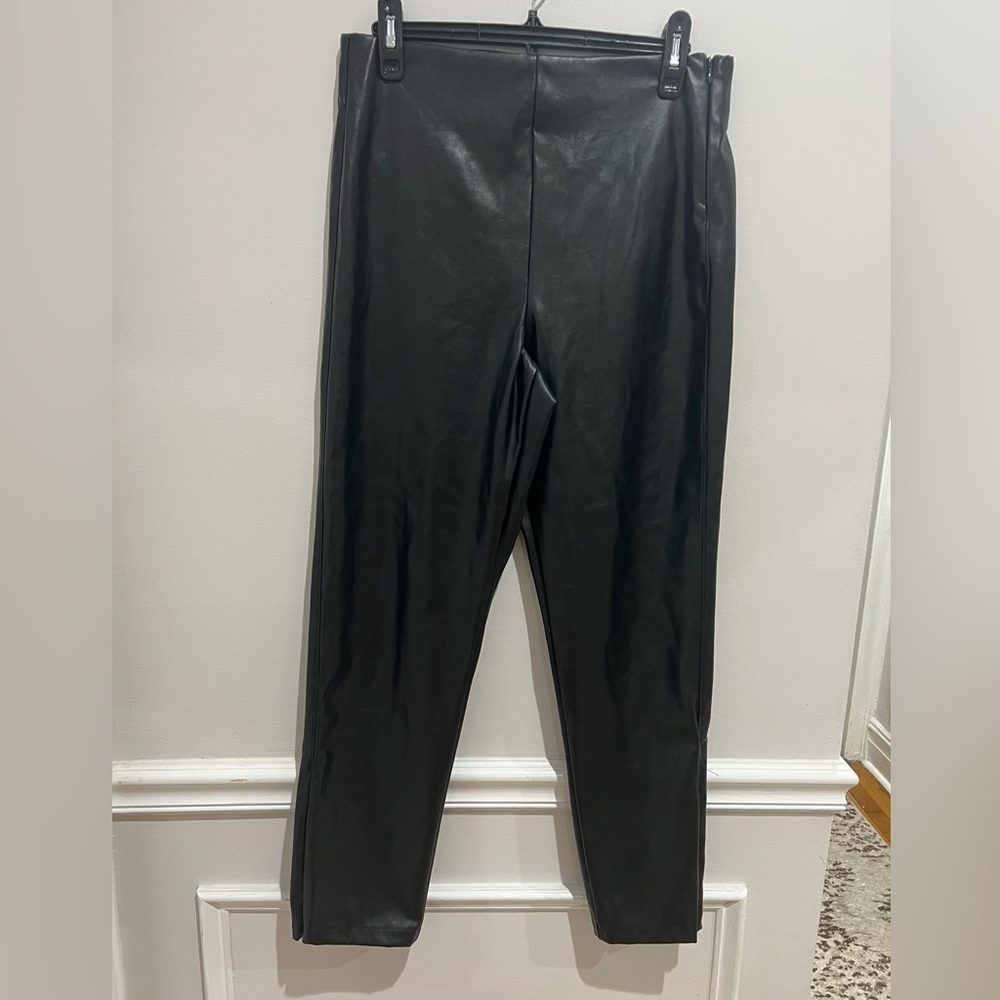 faux Leather skinny pants with zippers